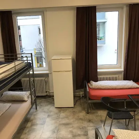 Unterkunft Goeppingen Хостел Гёппинген
